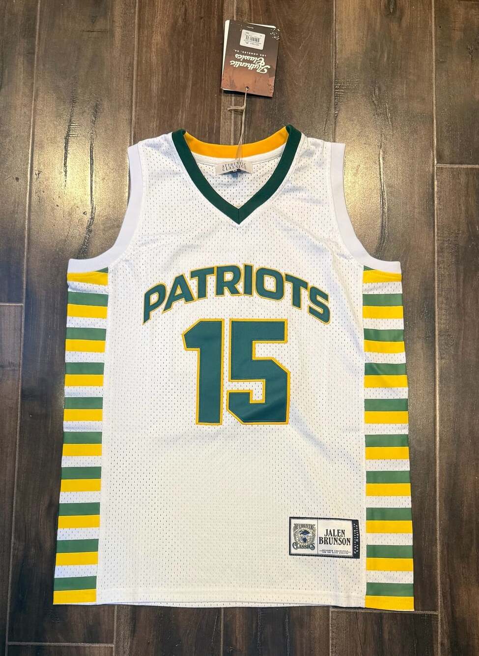 Authentic Classics Jalen Brunson Patriots 15 Size M Basketball Jersey